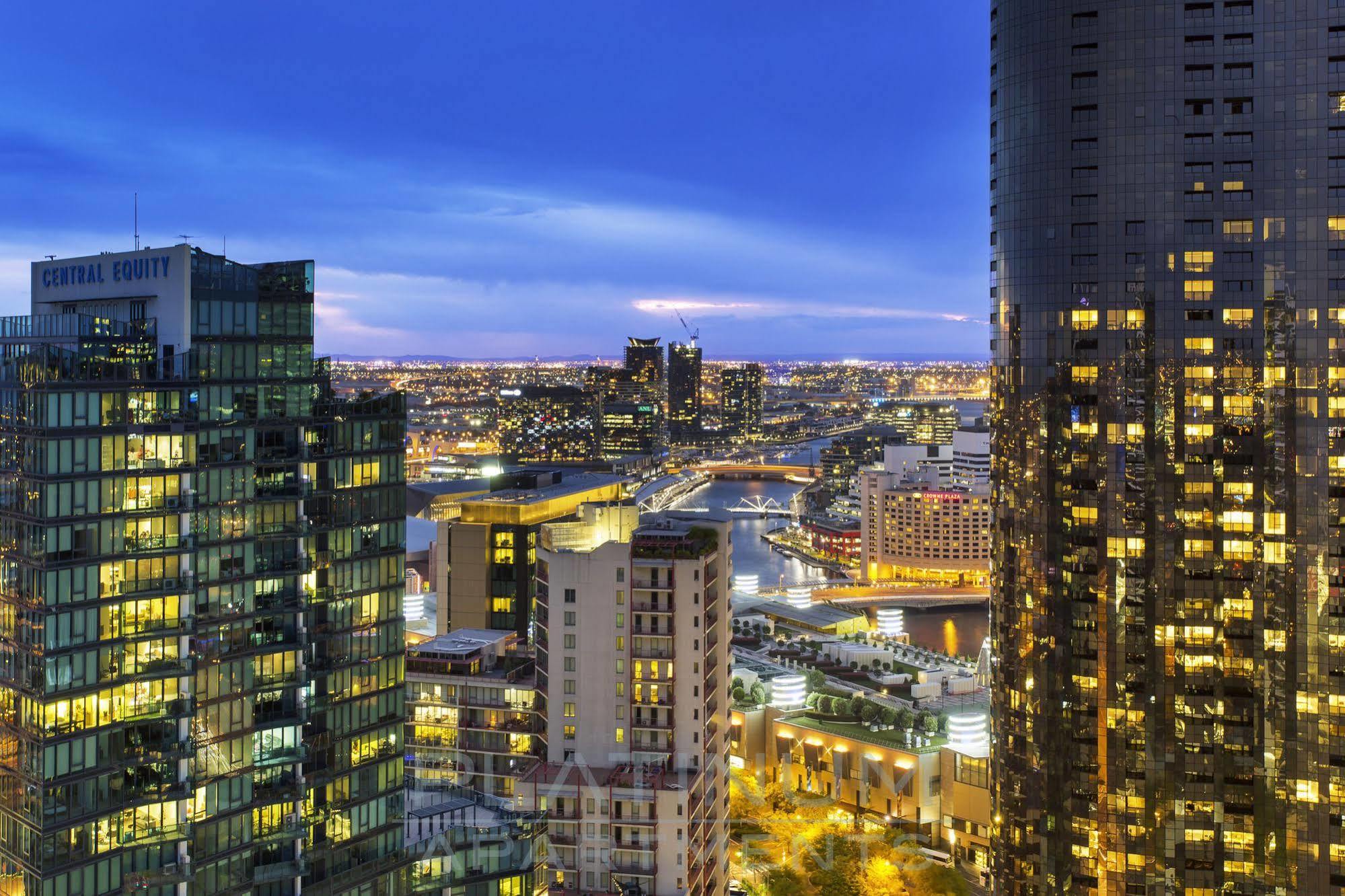 Platinum Apartments On Southbank ملبورن المظهر الخارجي الصورة